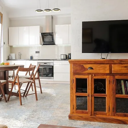 Apartman Pario Properties Browar Lubicz *